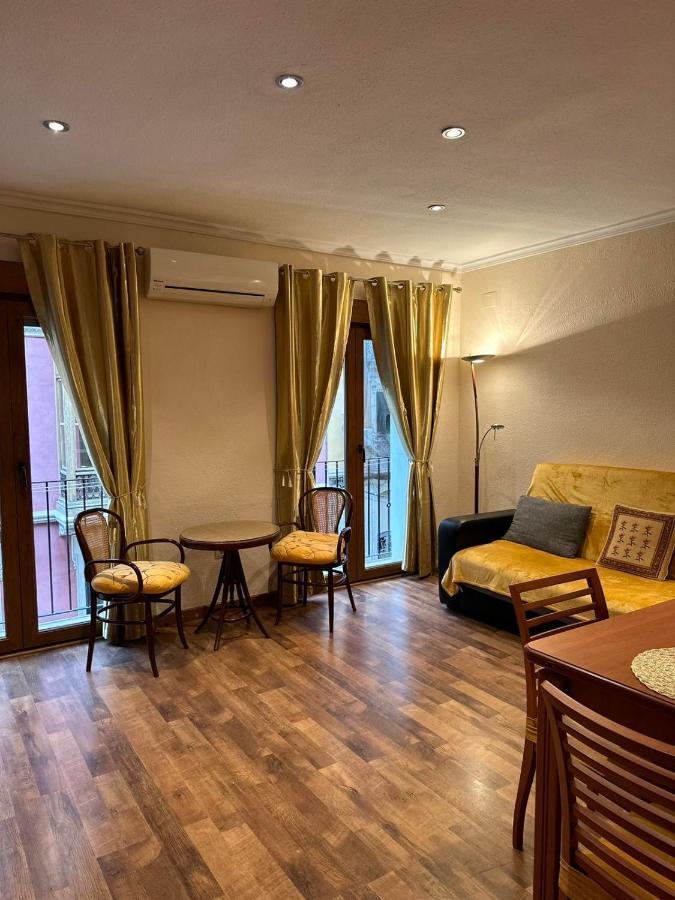Apartamento Santa Maria อาลิกันเต ภายนอก รูปภาพ