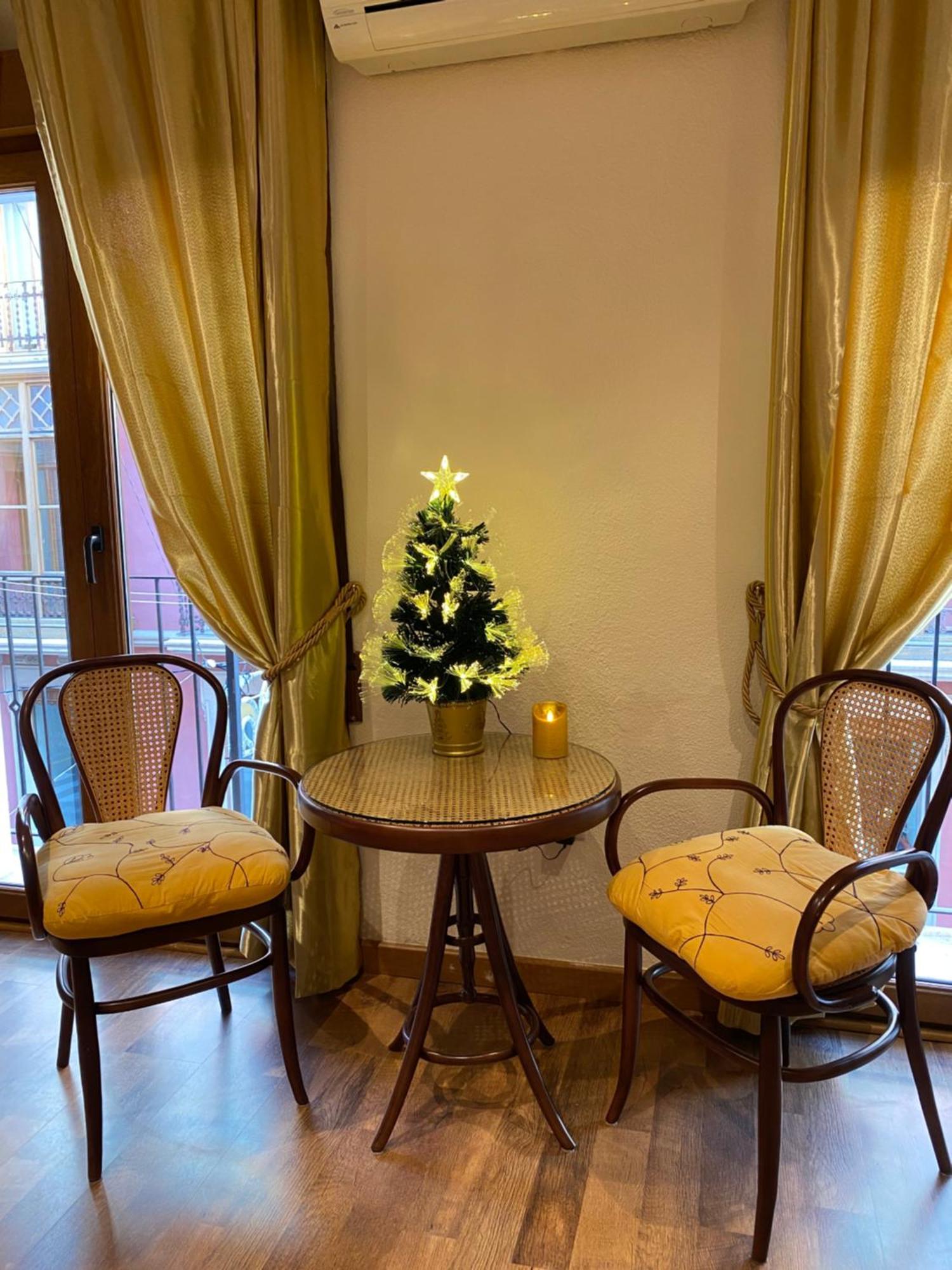Apartamento Santa Maria อาลิกันเต ภายนอก รูปภาพ